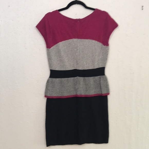 Sparrow Anthropologie Serena Black Fuchsia Peplum Sweater Knit Dress -Size L - Picture 3 of 12